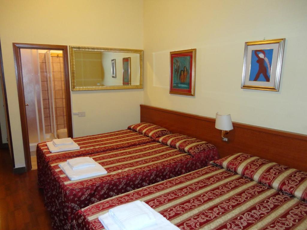 Hotel Azzurra Roma Habitación foto