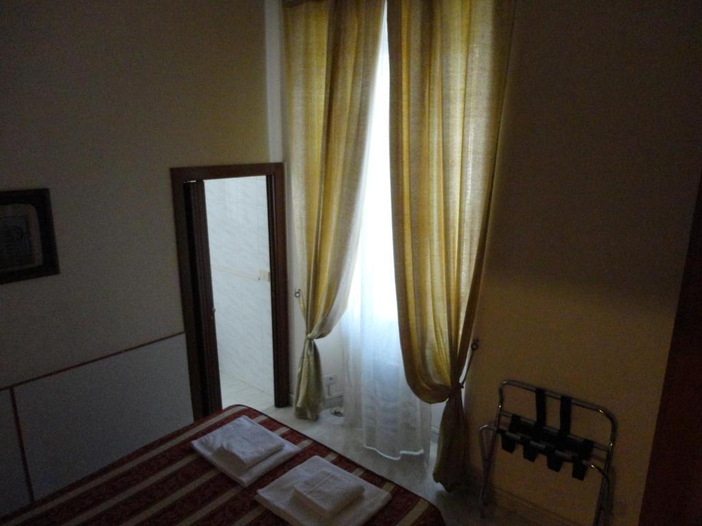 Hotel Azzurra Roma Habitación foto